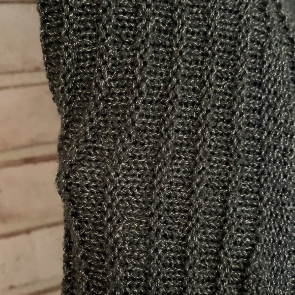 Cardigan - Picture 3 of 4